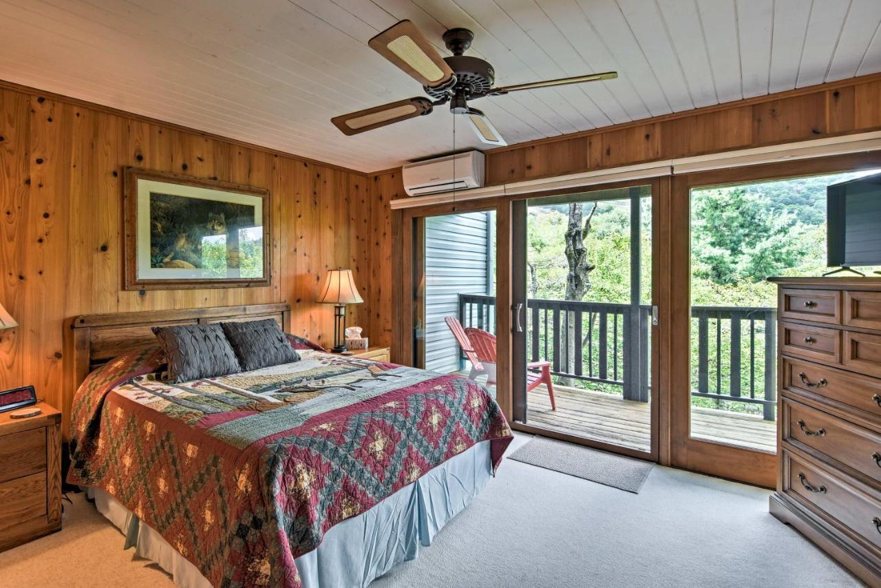 Beech Mountain Condo With Balcony, Walk To Resort! Екстер'єр фото
